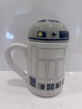 Hallmark Star Wars R2-D2 Ceramic Coffee Mug With Lid 7” Tall